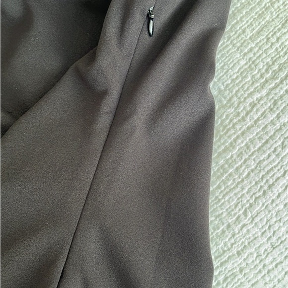 White House Black Market Sleeveless Shell Sz XS. - Picture 4 of 5